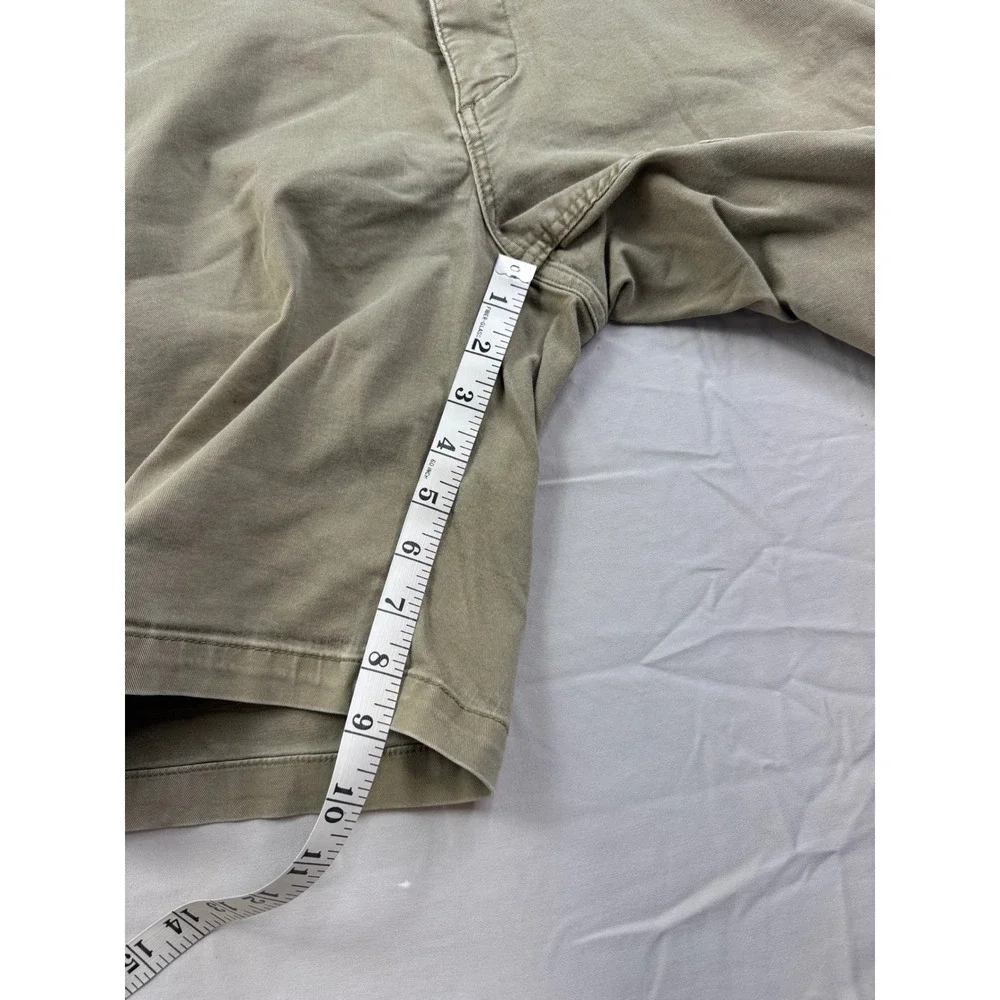 Dockers Mens Ultimate Chino Shorts Khaki Tan Stretch Flat Front‎ Size 38 x 9